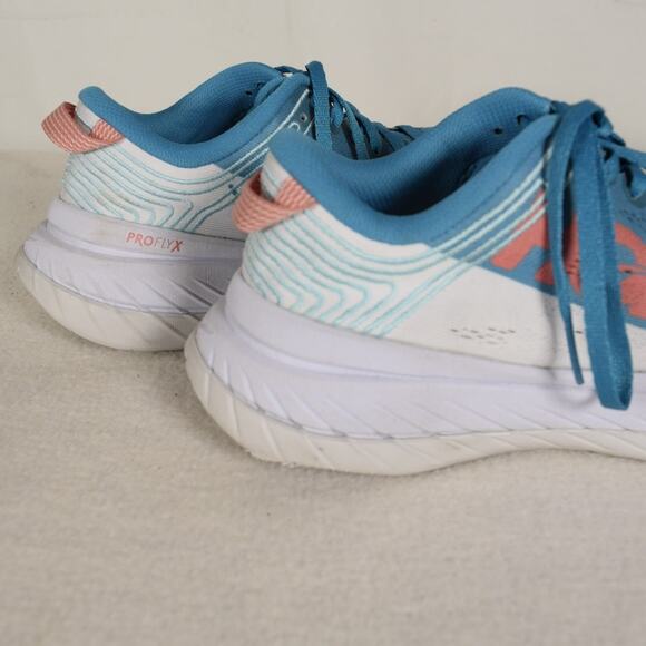 Women's Hoka One One Carbon X Teal & Peach Athletic Shoes Sz 7.5/ 39.3 F272191 - Picture 6 of 16